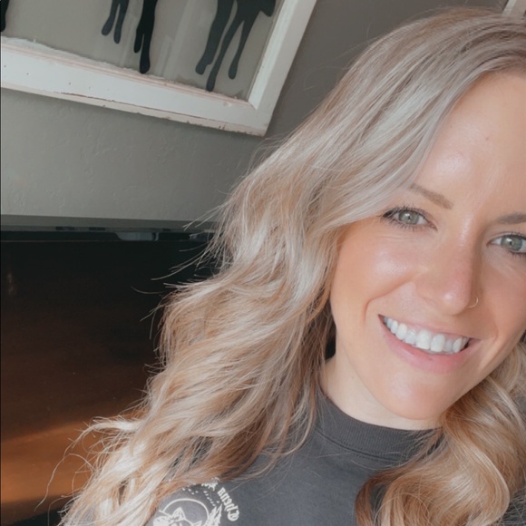 Meet your Posher, Kiley - Picture 1 of 1